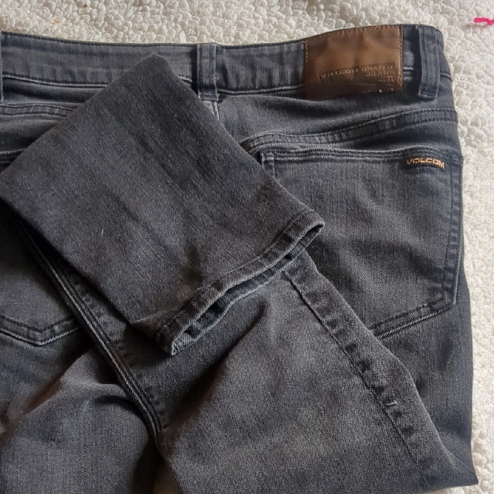 Volcom Women Dark Gray Slim Jeans